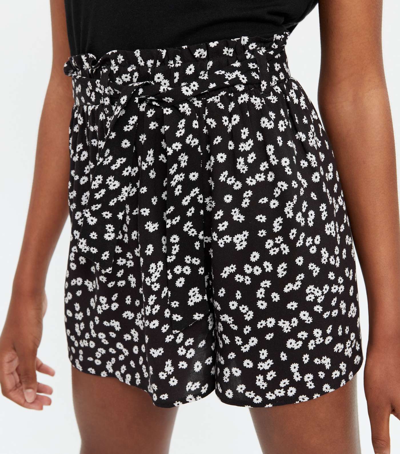 Girls Black Floral Tie Waist Shorts Image 3