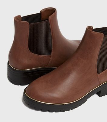 brown chunky chelsea boots womens