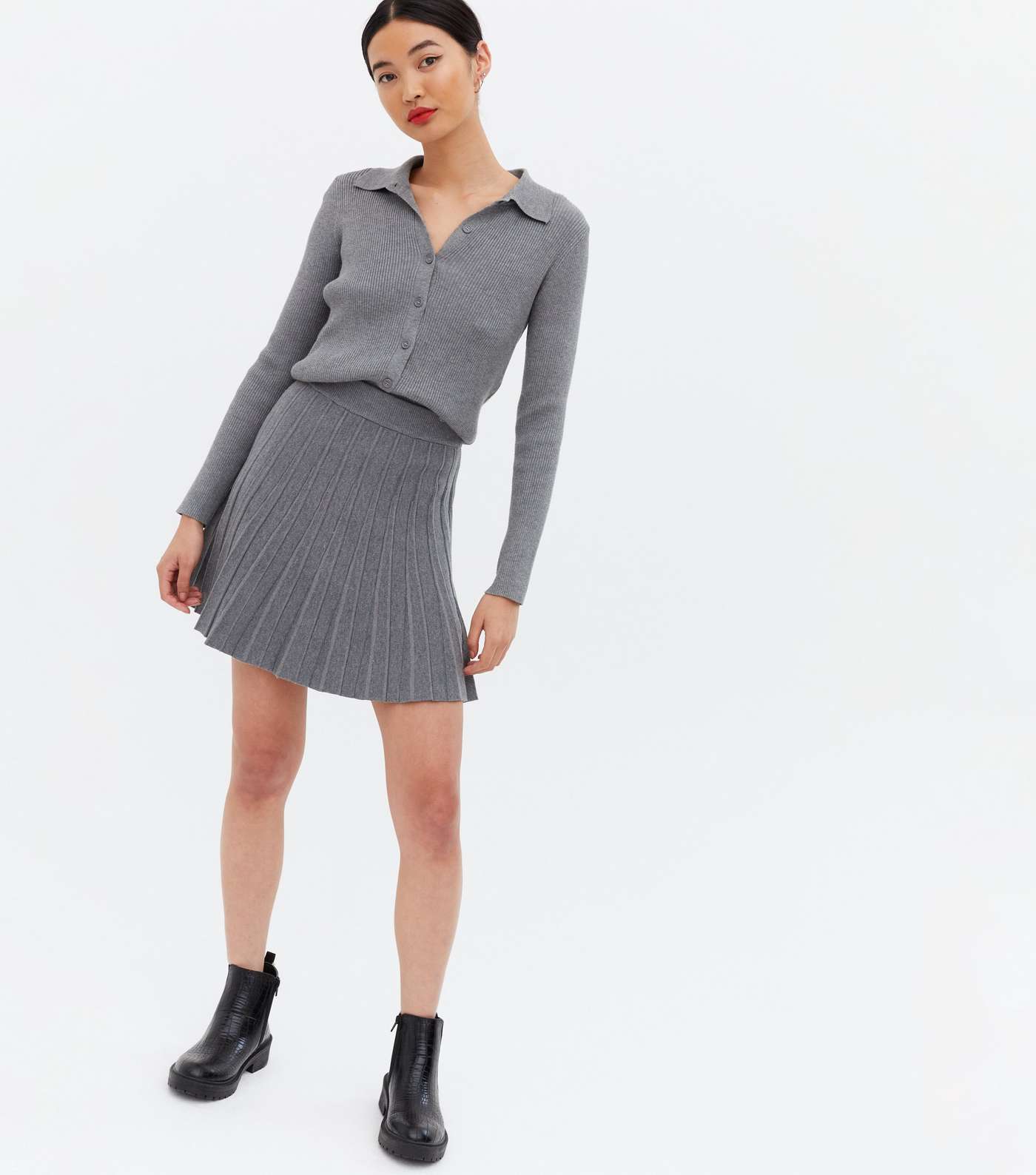 Grey Knit Pleated Flippy Mini Skirt Image 2