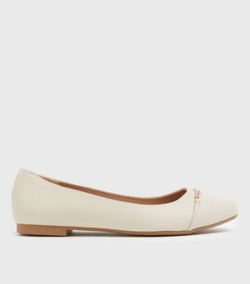 New look white hot sale ballet pumps