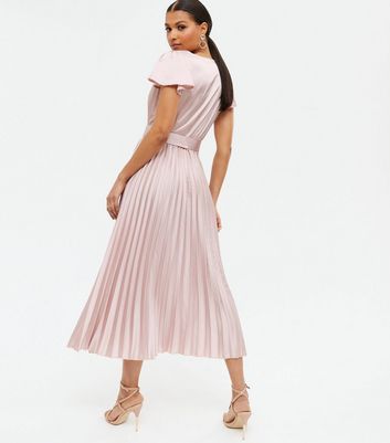 dusty pink pleated dress