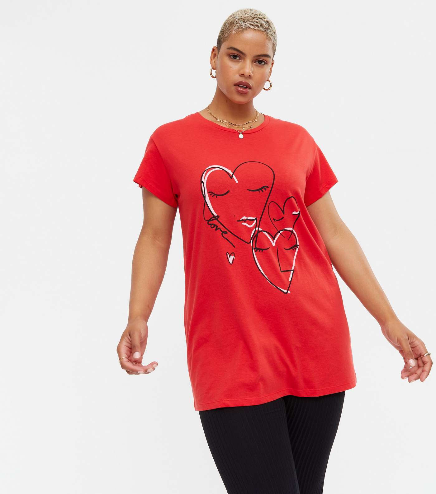 Curves Red Heart Face Love Logo T-Shirt Image 2