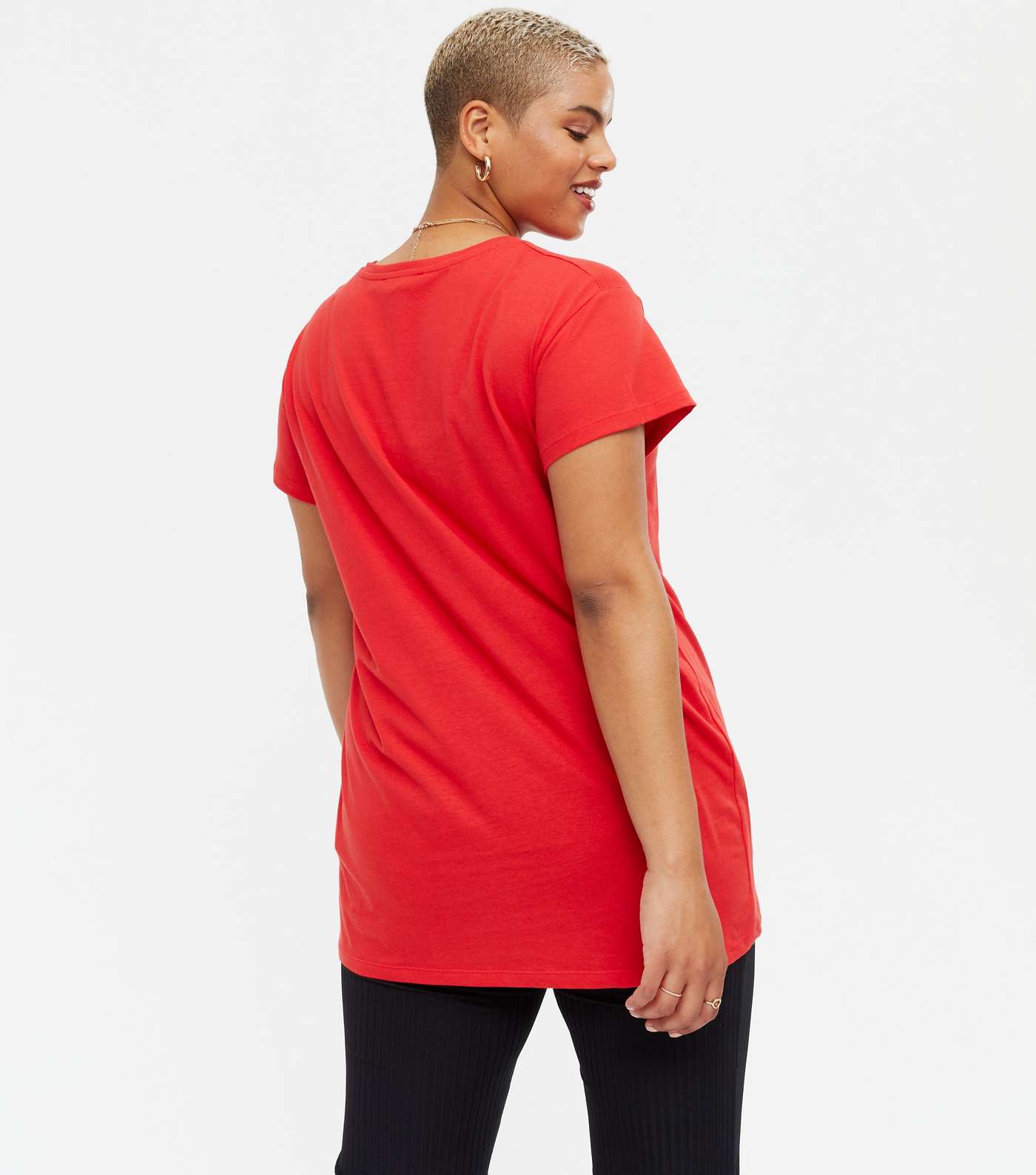 Curves Red Heart Face Love Logo T-Shirt Image 4