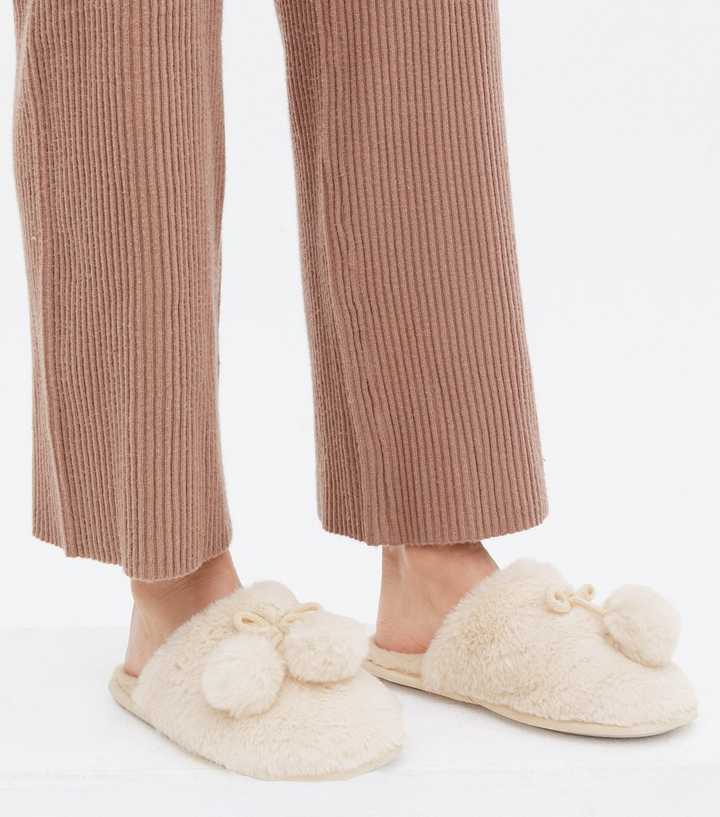 New Look Faux Fur Slip on Mule Slippers