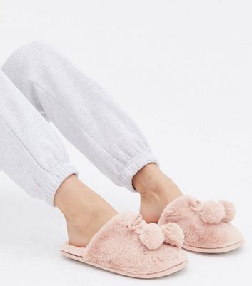 womens slippers with pom pom