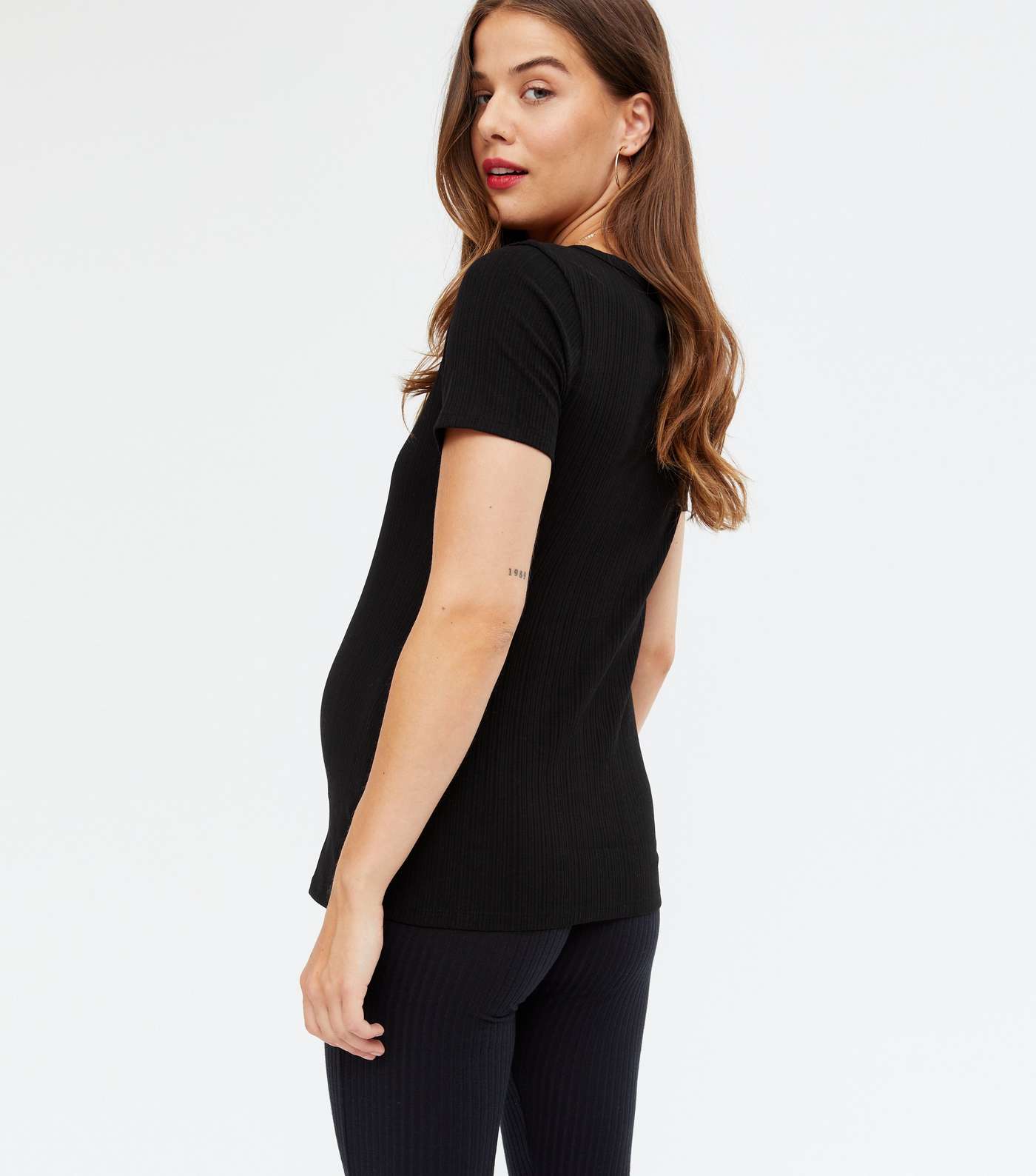 Maternity Black Ribbed Popper Front T-Shirt Image 4