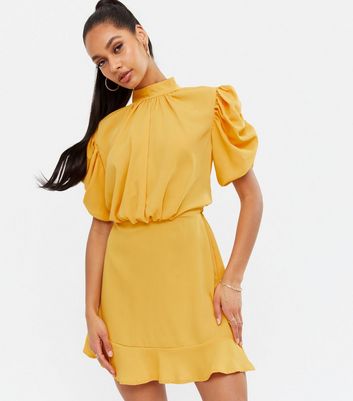 Ax paris outlet yellow dress