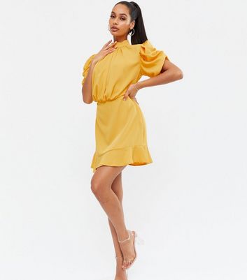 Yellow Ruched Puff Sleeve Skater Dress 
