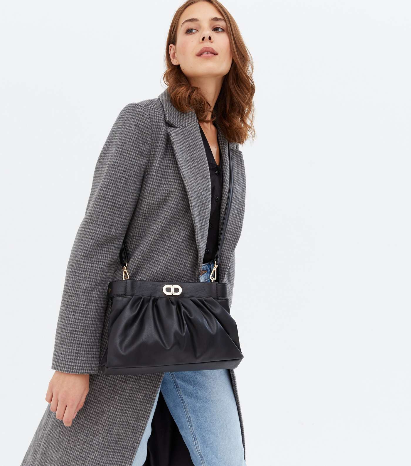 Black Ruched Leather-Look Chain Shoulder Bag Image 4
