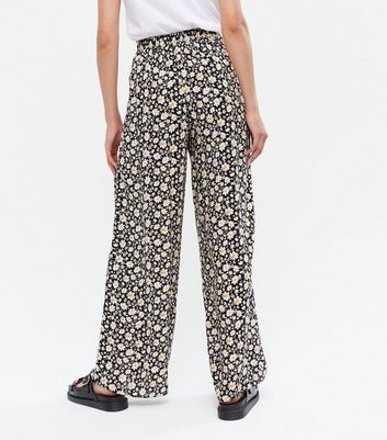 Black Daisy Wide Leg Trousers | New Look