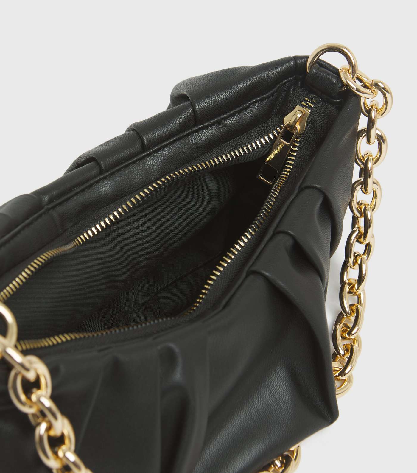 Black Ruched Chunky Chain Shoulder Bag Image 4
