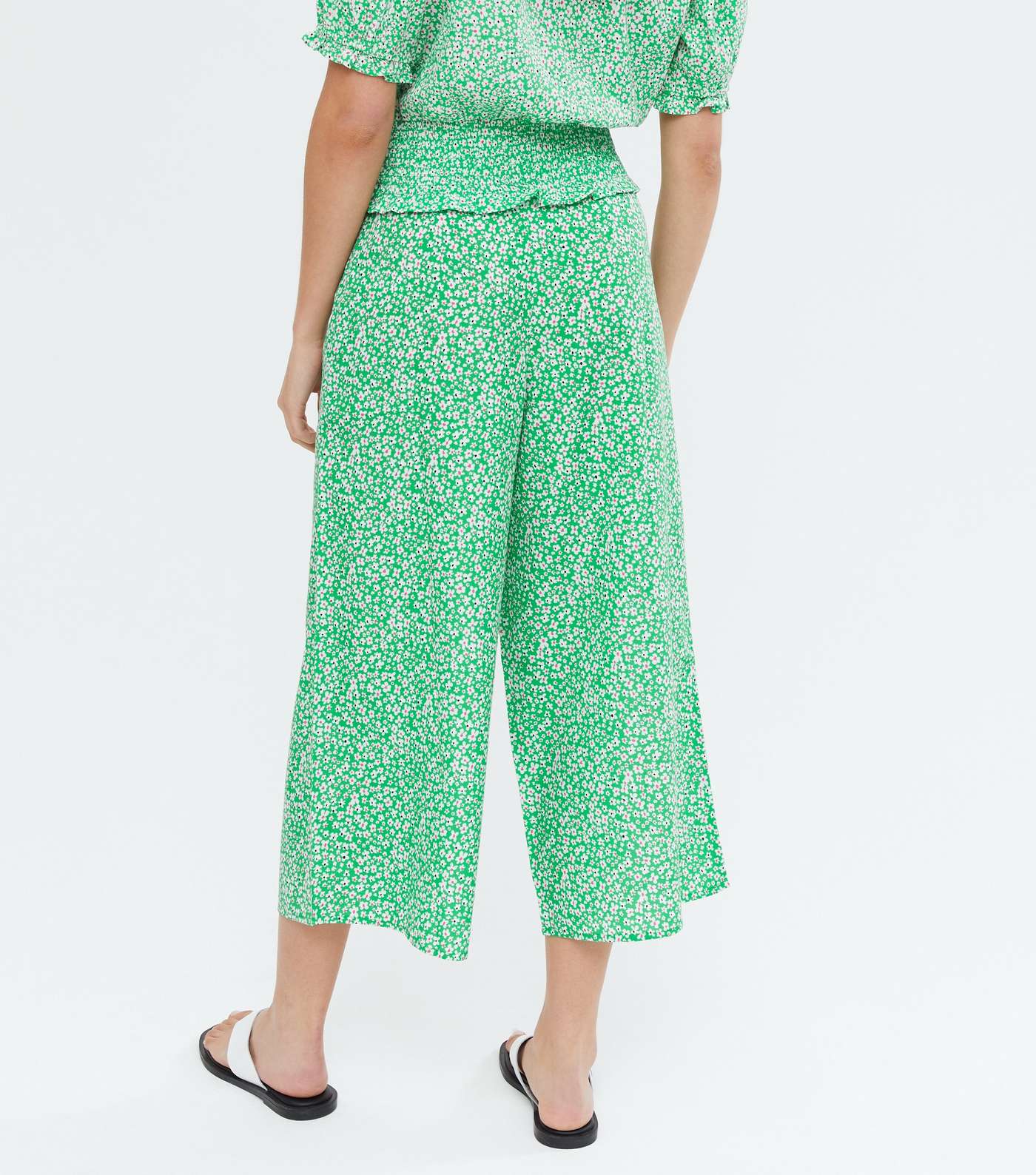 Green Ditsy Floral Wide Leg Crop Trousers Image 4