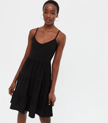 Tall Black Textured Jersey Strappy Tiered Sundress New Look