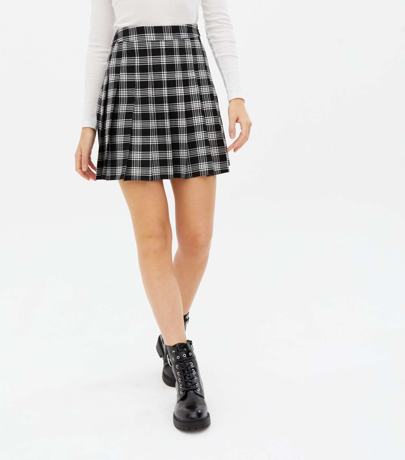 Black Check Pleated Mini Tennis Skirt Image 2