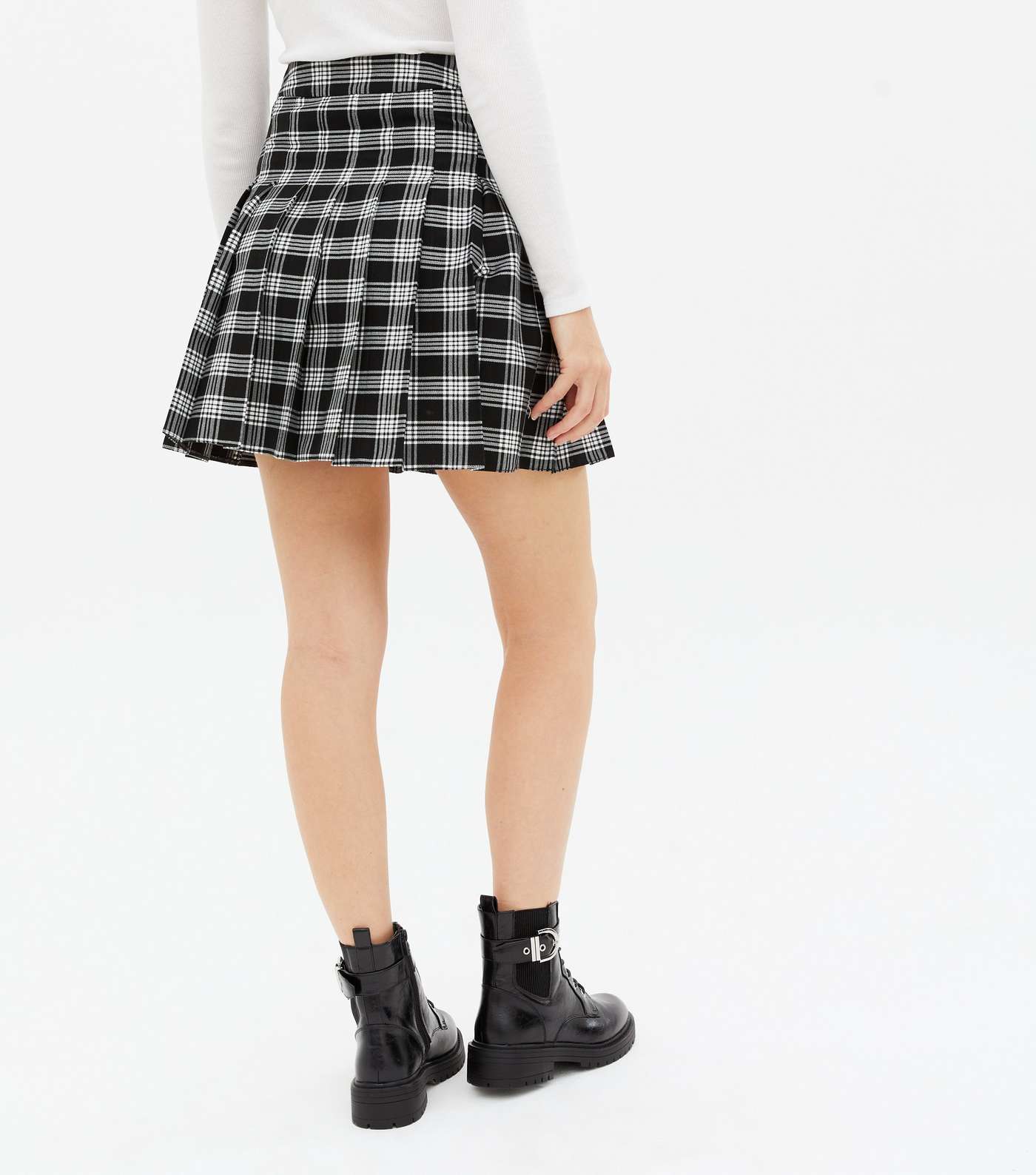 Black Check Pleated Mini Tennis Skirt Image 4
