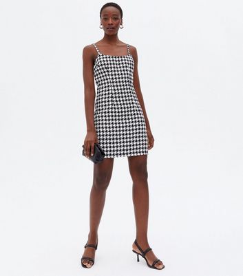 New look hot sale dogtooth pinafore