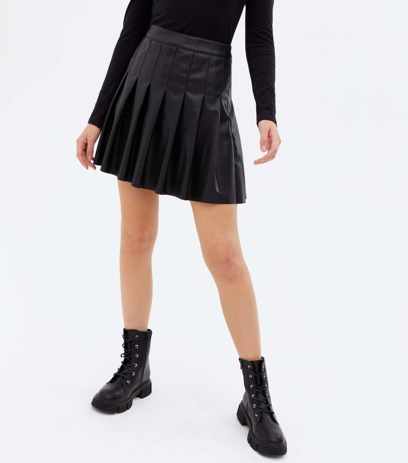 Black Leather-Look Mini Tennis Skirt Image 3