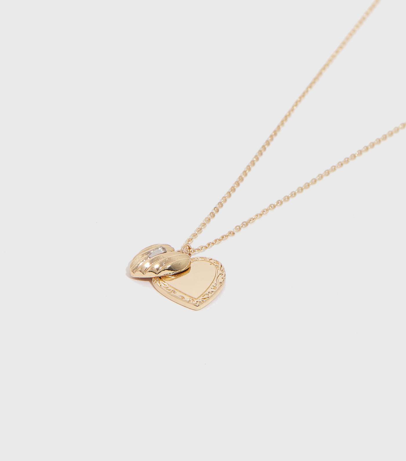 Gold Heart Locket Pendant Necklace Image 2