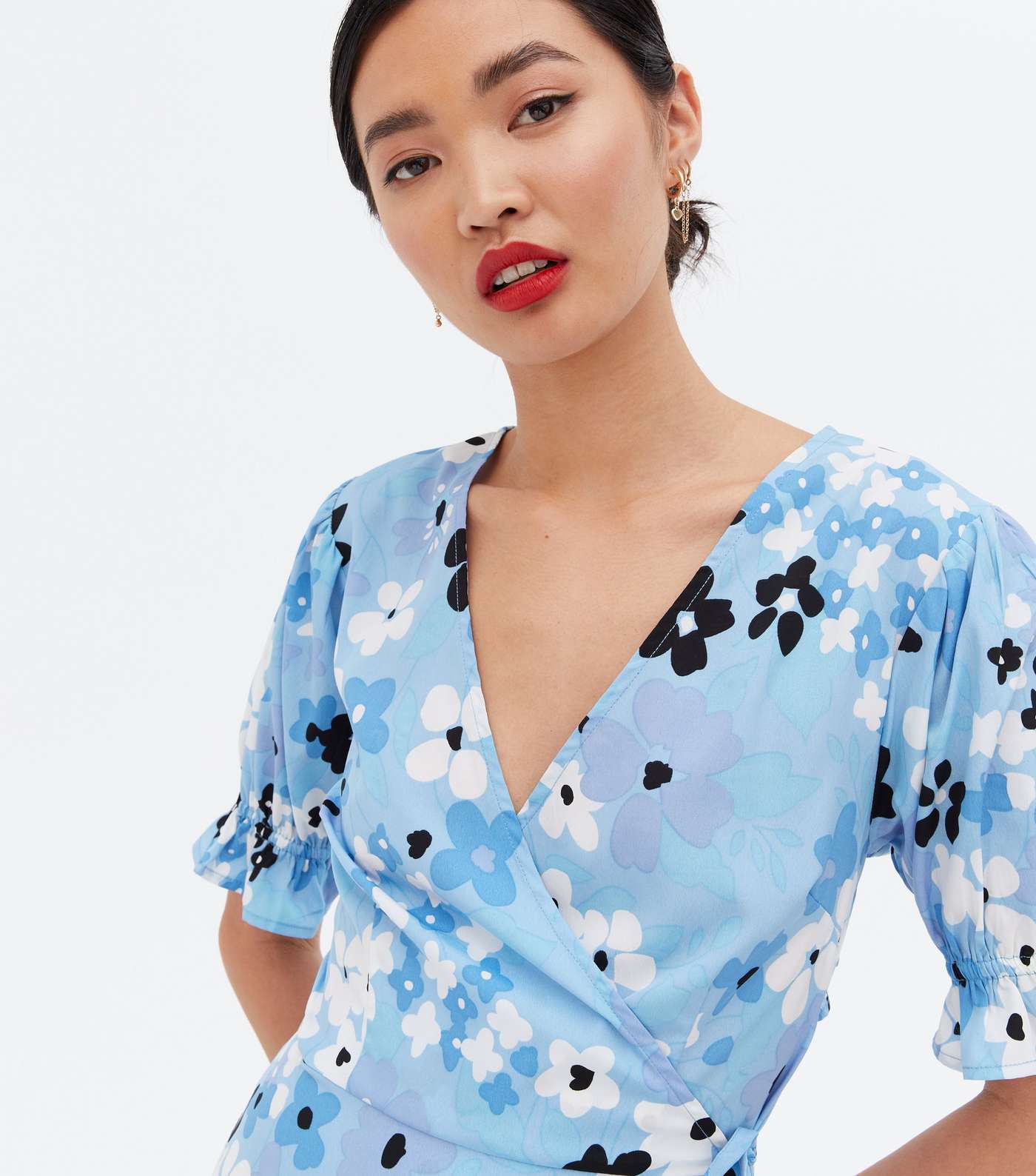 Blue Floral Tiered Midi Wrap Dress Image 3