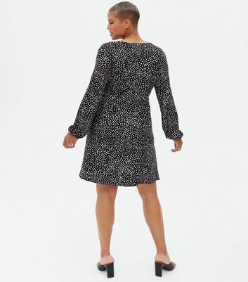 Click to view product details and reviews for Blue Vanilla Curves Black Spot Mini Wrap Dress New Look.