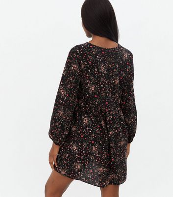 Black Ditsy Floral Button Mini Smock Dress New Look