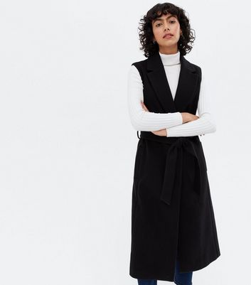 black sleeveless coat