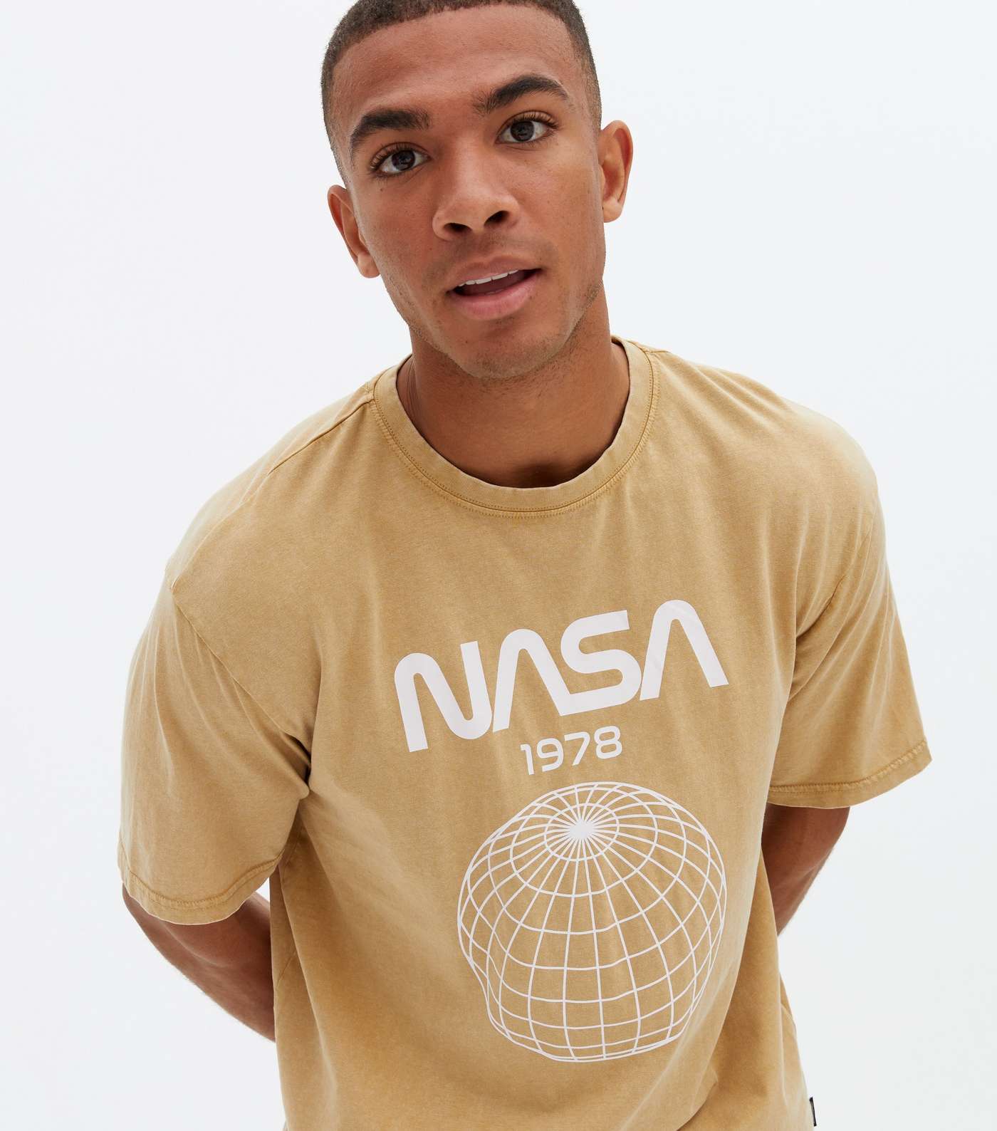Only & Sons Stone NASA Logo Crew T-Shirt Image 3