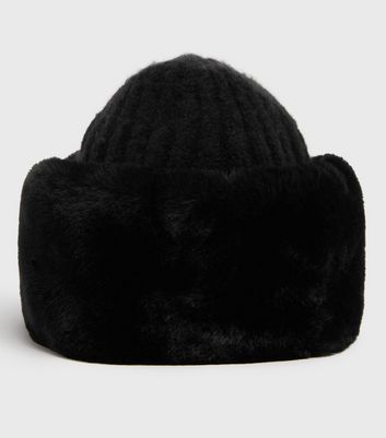 black fur trim hat