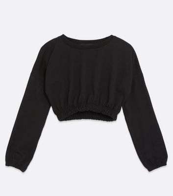 black crop pullover