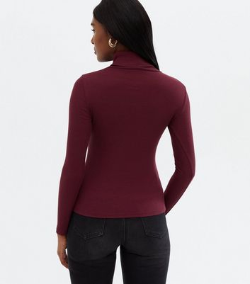 Burgundy roll outlet neck top