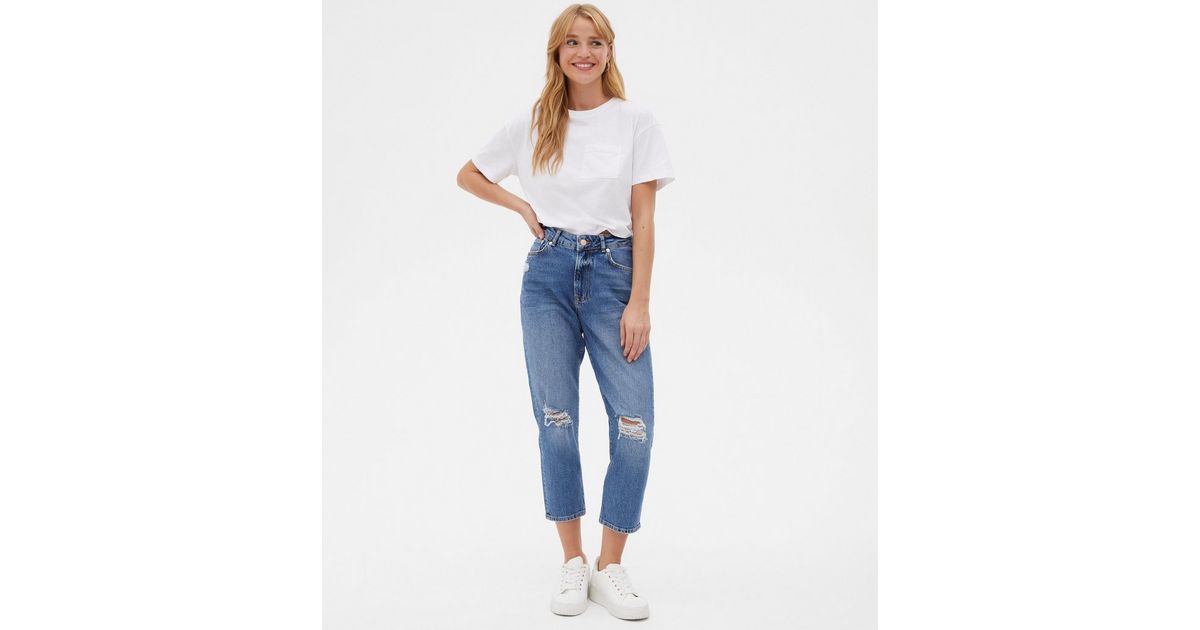 Petite Blue Ripped High Waist Tori Mom Jeans | New Look