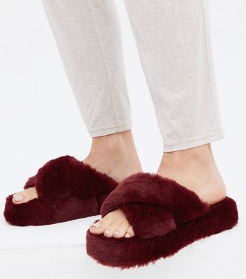 burgundy slippers womens