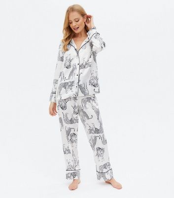 Womens discount tiger pyjamas