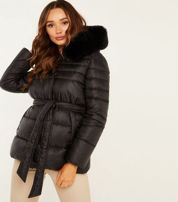Pieces Faux Fur Collar Puffer Jacket in Black Womens Clothing Jackets Fur jackets 