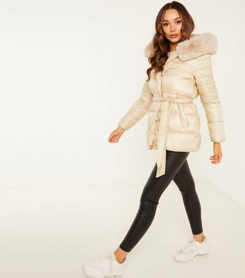 Faux fur store coat quiz