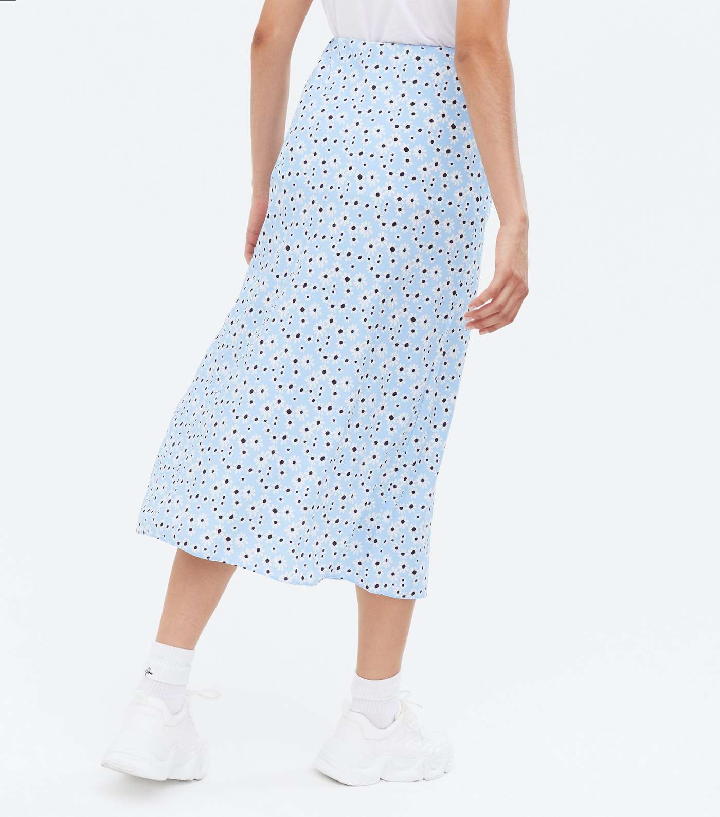 Blue Daisy High Waist Midi Skirt Image 4
