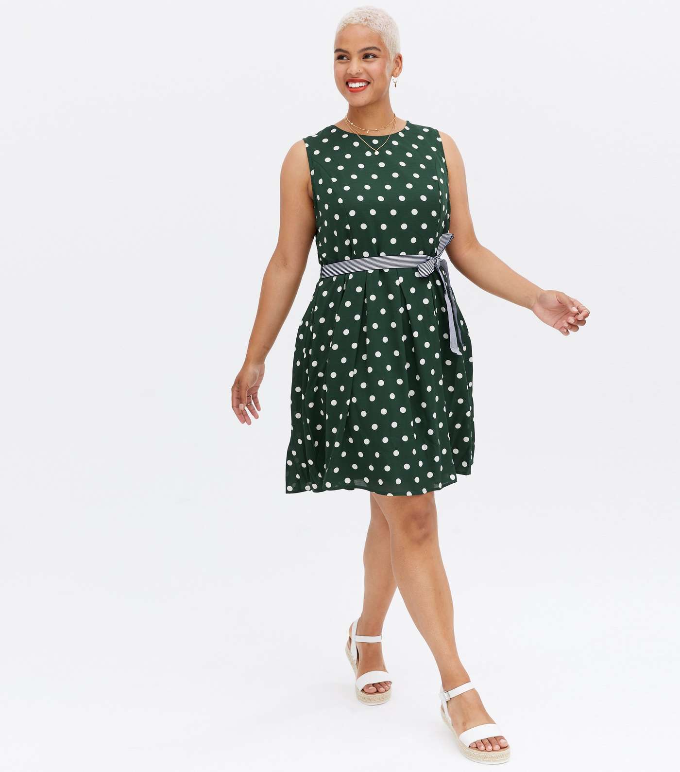 Yumi Curves Green Spot Belted Skater Dress Image 2
