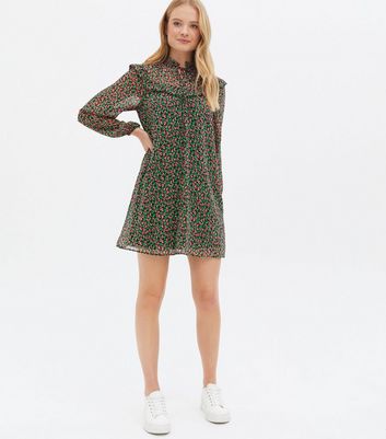 Green Ditsy Floral Chiffon Frill Yoke Tie Neck Mini Dress New Look