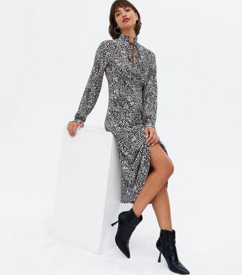 Black Leopard Print Tie Neck Midi Dress 