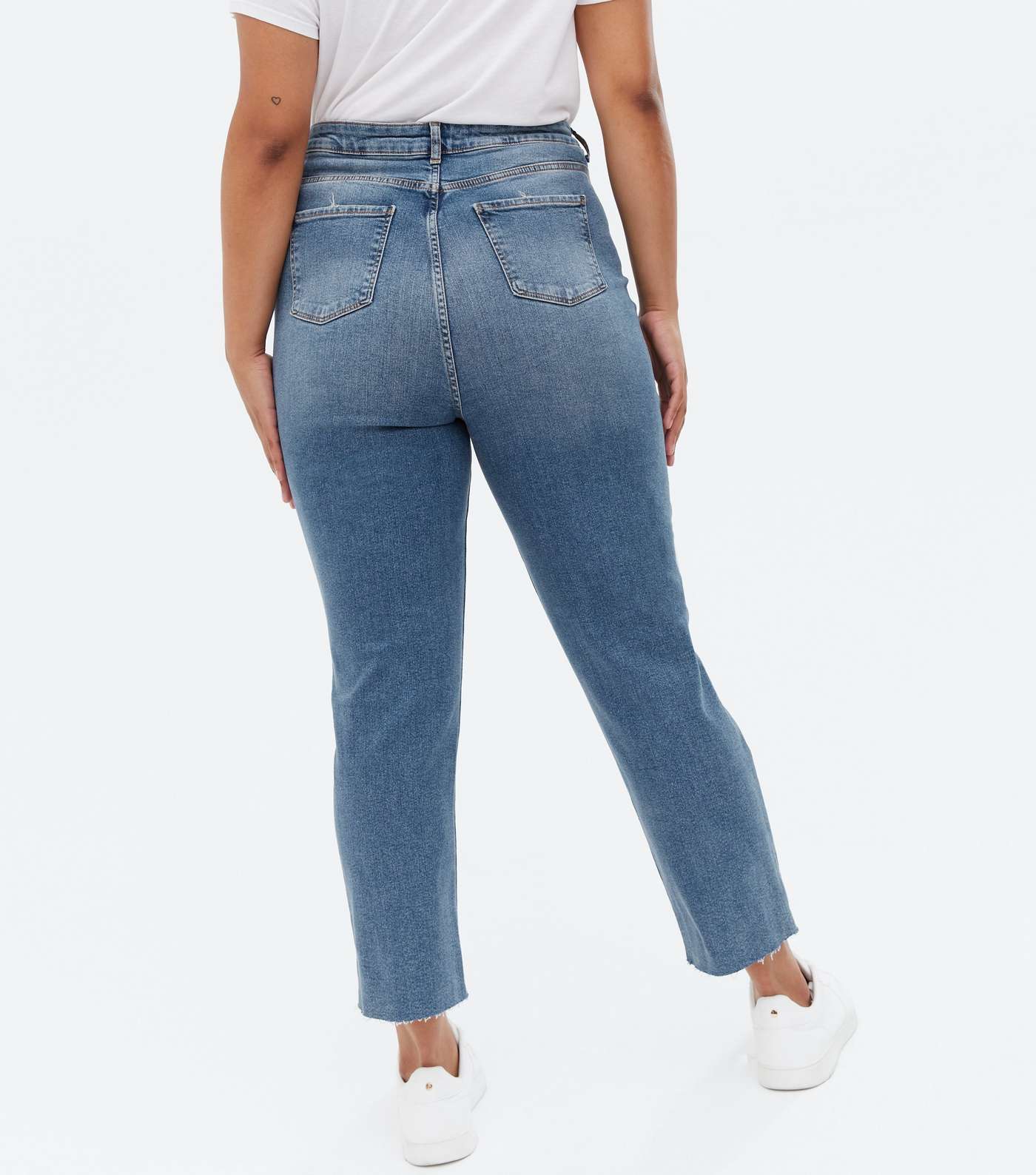 Curves Blue Ripped Ankle Grazing Hannah Straight Leg Jeans Image 4