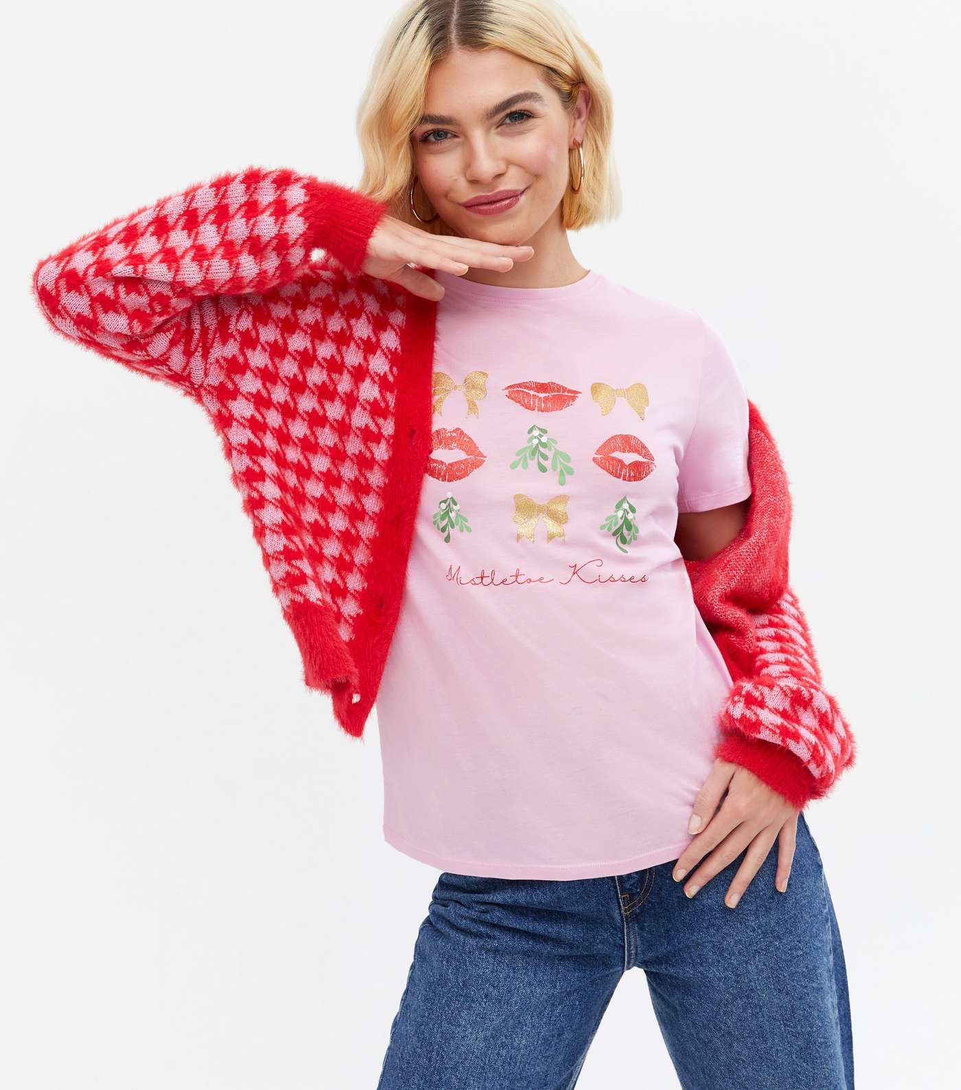 Mid Pink Christmas Mistletoe Kisses Logo T-Shirt Image 3