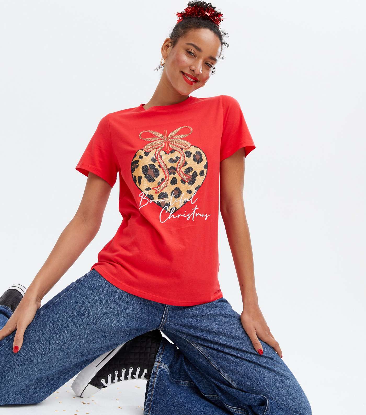 Red Leopard Print Heart Bow-tiful Christmas Logo T-Shirt