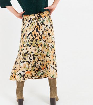 Damen Bekleidung Zibi London Orange Animal Print Satin Midi Skirt