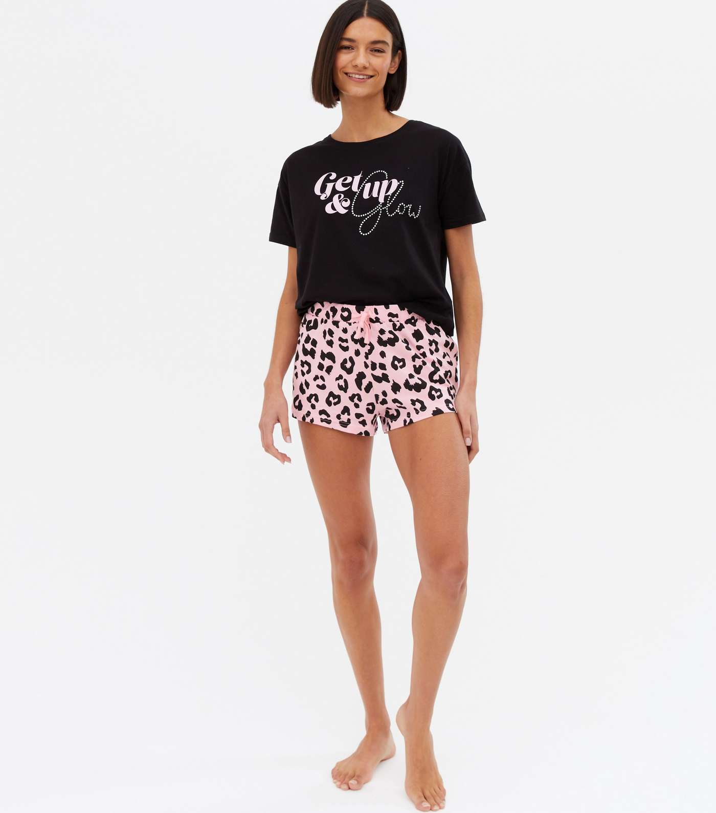 Black T-Shirt and Short Pyjama Set with Leopard Print Image 2