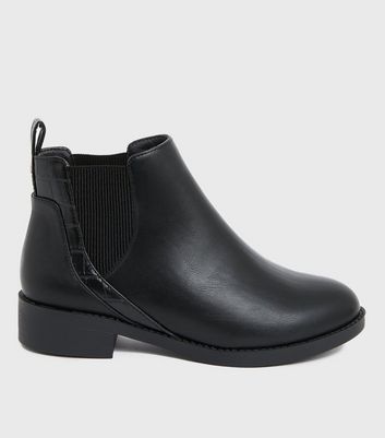 Wide Fit Black Faux Croc Trim Chelsea Boots New Look