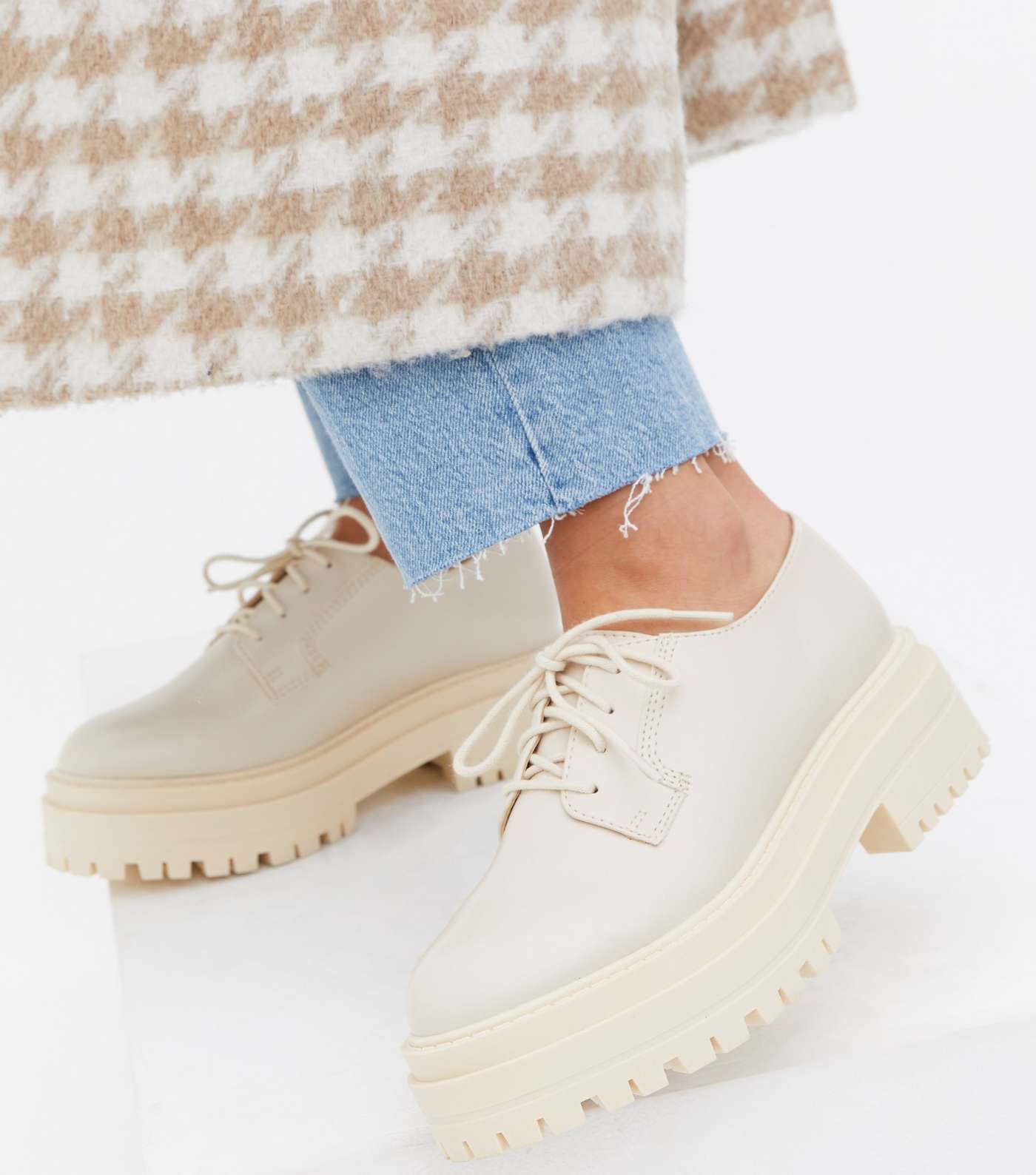 Off White Chunky Cleated Lace Up Brogues Image 2