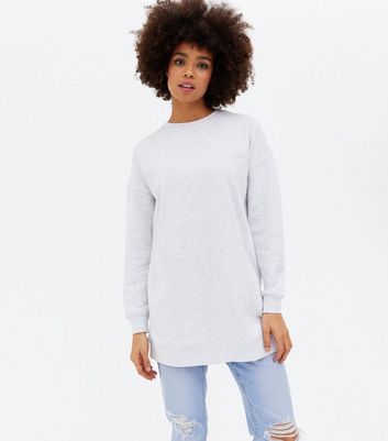 Pale Grey Crew Neck Long Sweatshirt New Look