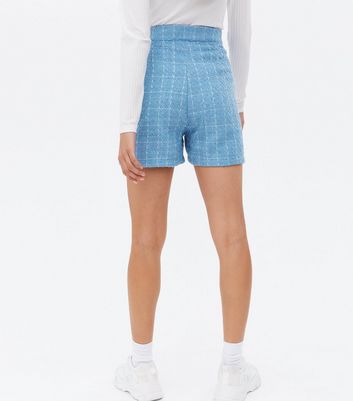 high waisted shorts with pockets