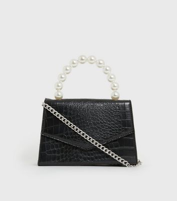 Black and 2024 pearl bag