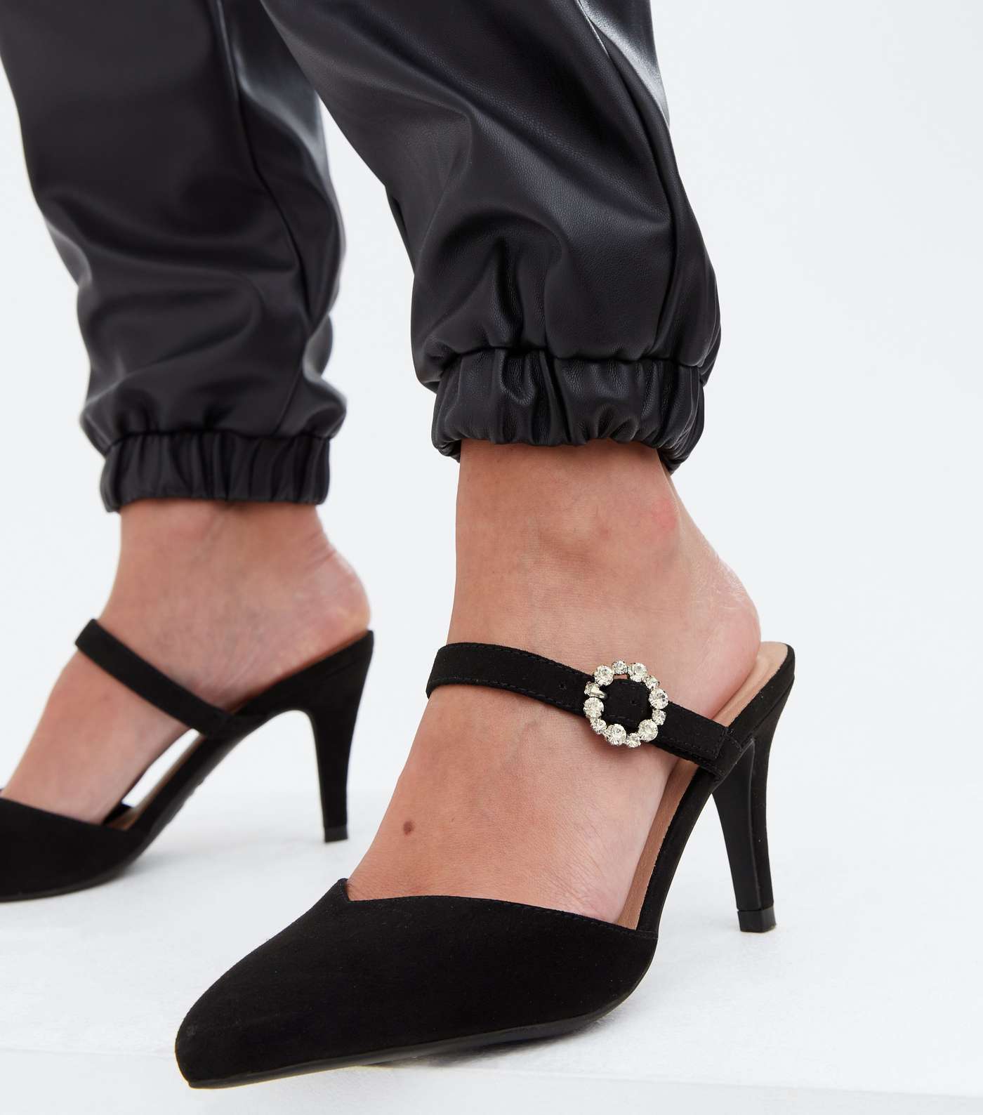 Wide Fit Black Embellished Kitten Heel Court Shoes Image 2